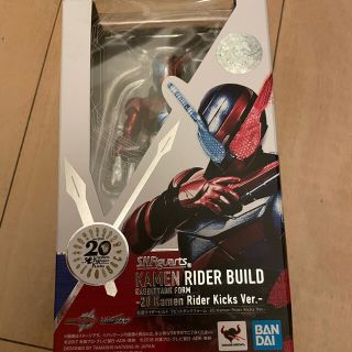 バンダイ(BANDAI)のS.H.Figuarts仮面ライダービルド ラビットタンクフォーム(特撮)