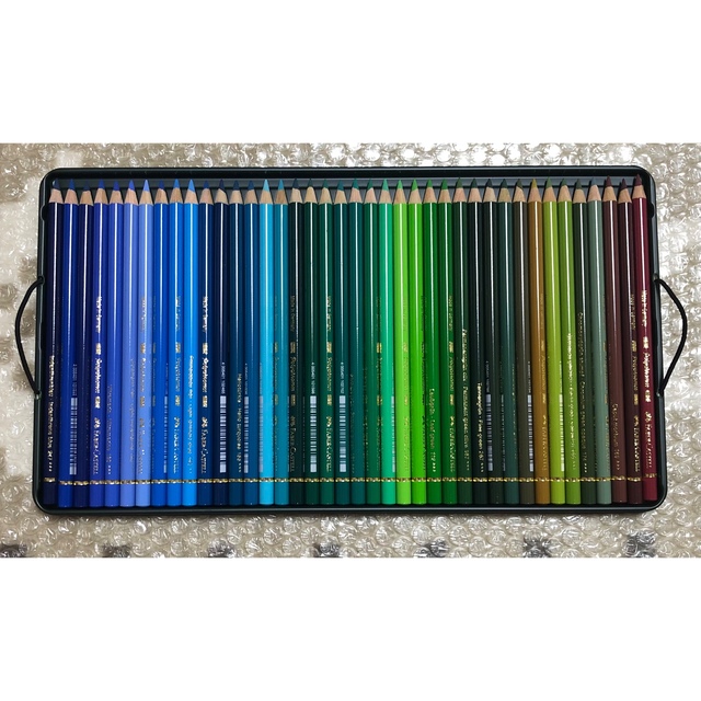 ファーバーカステル　110011 120色 ポリクロモス 缶入 色鉛筆 エンタメ/ホビーのアート用品(色鉛筆)の商品写真