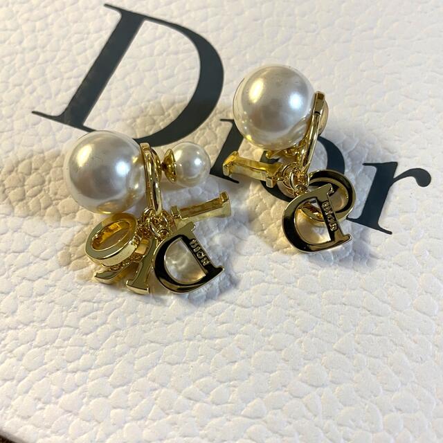 Christian Dior(クリスチャンディオール)のDior ディオール パール トライバル ピアス レディースのアクセサリー(ピアス)の商品写真