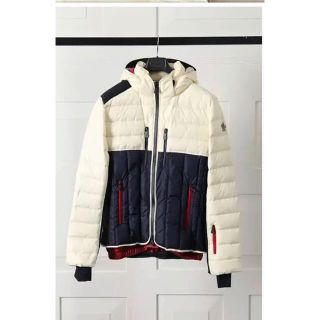 モンクレール(MONCLER)のモンクレール (ダウンジャケット)