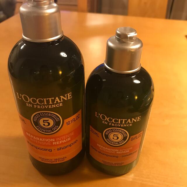 L'OCCITANE(ロクシタン)のyeye様　ロクシタン　シャンプー&コンディショナー コスメ/美容のヘアケア/スタイリング(シャンプー/コンディショナーセット)の商品写真