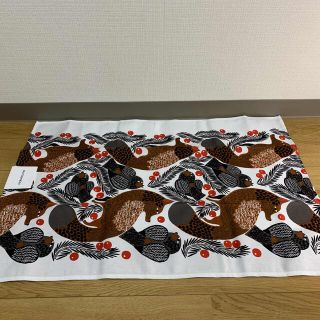 マリメッコ(marimekko)の【新品未使用】キッチンタオル【マリメッコ】【marimekko】【キツネ】(収納/キッチン雑貨)