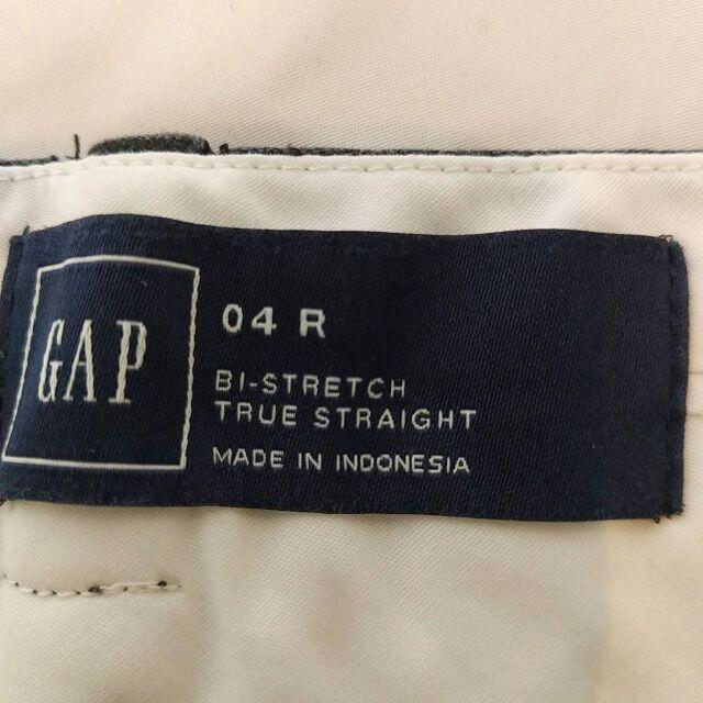 GAP(ギャップ)のGAP ストレッチ　ストレートパンツ　チノパン　ネイビー　サイズ04 レディースのパンツ(カジュアルパンツ)の商品写真