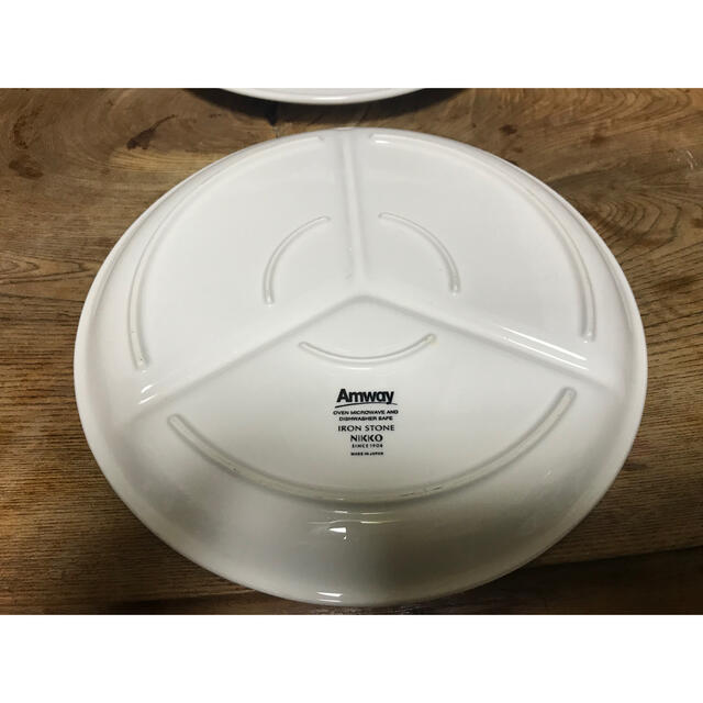 Amway(アムウェイ)のアムウェイ　食器　お皿 2枚　中古品 インテリア/住まい/日用品のキッチン/食器(食器)の商品写真