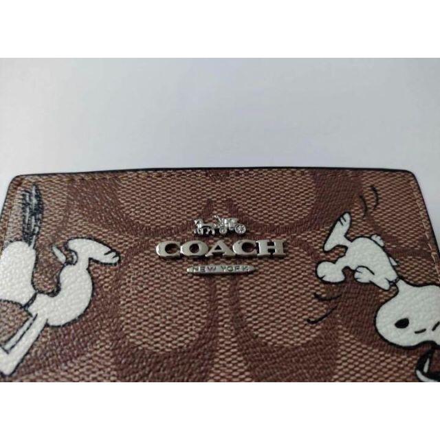 COACH(コーチ)の【☆値下げ☆新品限定】COACH スヌーピー コラボ 二つ折り財布 レディースのファッション小物(財布)の商品写真