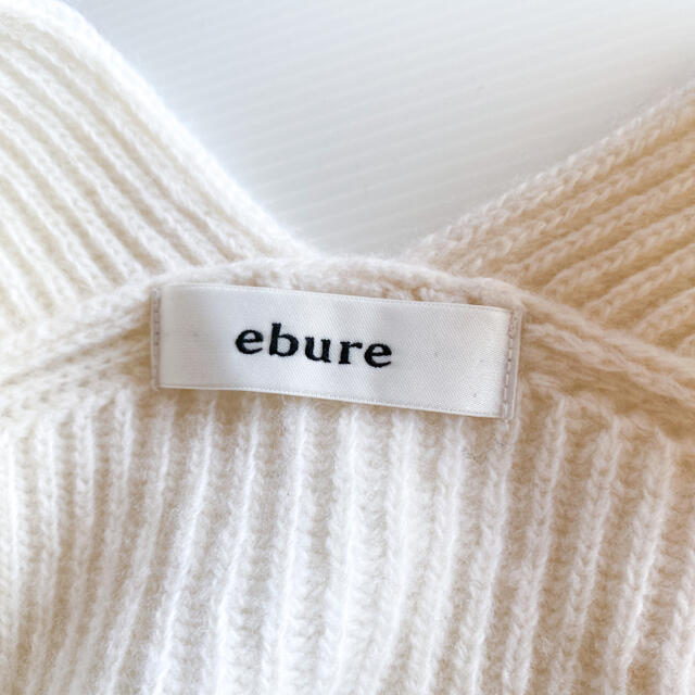 DEUXIEME CLASSE(ドゥーズィエムクラス)のEbure（エブール）/ ローゲージＶネックリブニット オフホワイト レディースのトップス(ニット/セーター)の商品写真