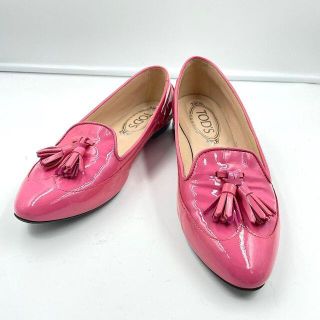 トッズ(TOD'S)の【美品】トッズ エナメル フリンジ フラットシューズ モカシン 36ハーフ(スリッポン/モカシン)