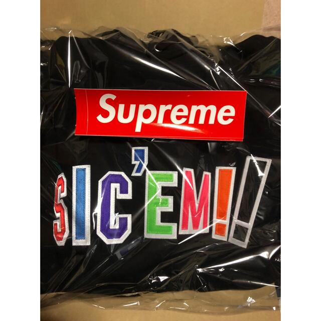 Supreme /WTAPS Sic’em! Hooded Sweatshirt メンズのトップス(パーカー)の商品写真