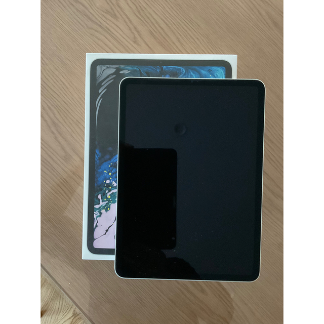 60%OFF】 Pro 【かんな】【美品】iPad - iPad 11インチ 256GB WiFi