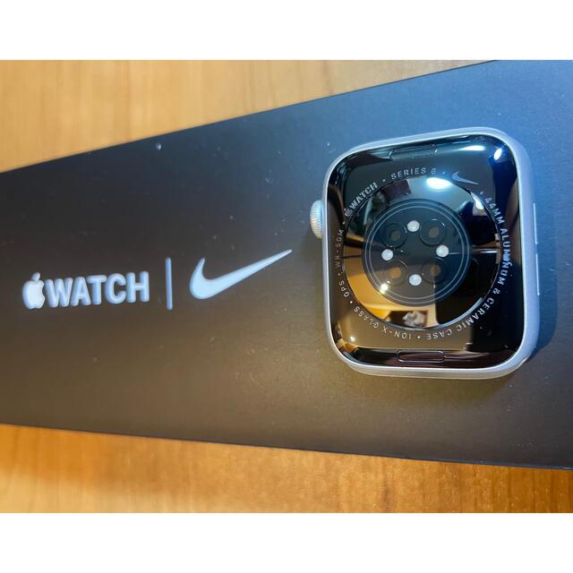 Apple(アップル)のNike Apple Watch SERIES6 GPS 44mm メンズの時計(腕時計(デジタル))の商品写真