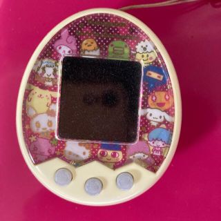 バンダイ(BANDAI)のたまごっち　サンリオキャラクターズミックス(携帯用ゲーム機本体)