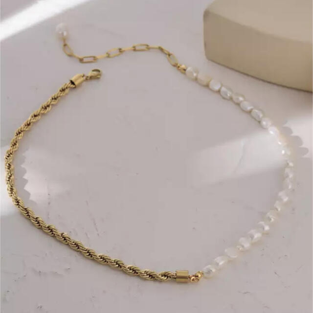 Ameri VINTAGE(アメリヴィンテージ)のTwist chain pearl necklace No.494 レディースのアクセサリー(ネックレス)の商品写真