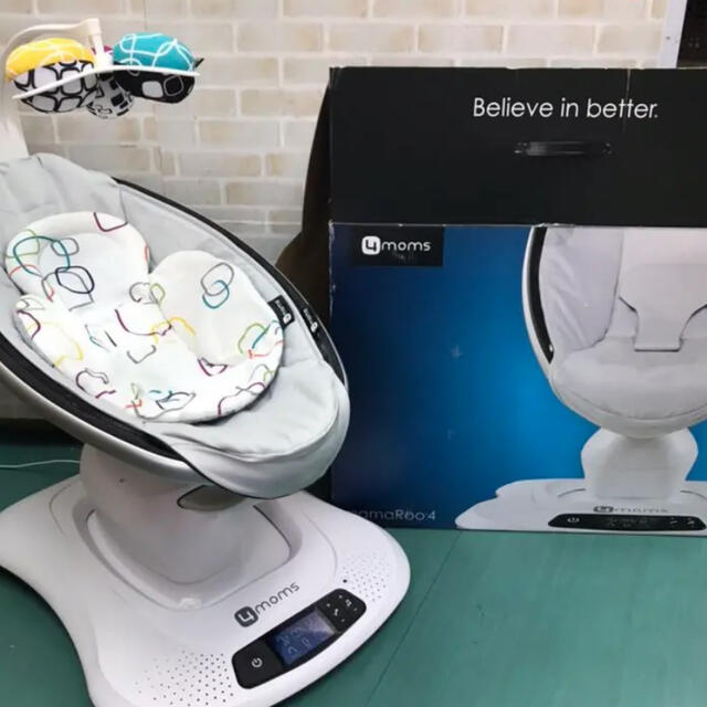 【綺麗】新生児　4moms mamaRoo4.0 ママルー4.0 電動バウンサー