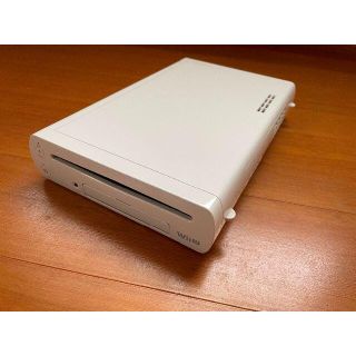 WiiU シロ　本体のみ(家庭用ゲーム機本体)