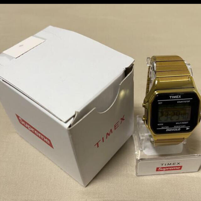 Supreme(シュプリーム)のsupreme timex コラボ　腕時計　電池付き メンズの時計(腕時計(デジタル))の商品写真