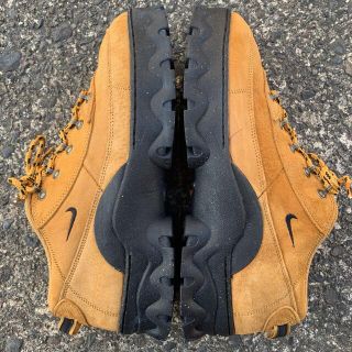 NIKE  ナイキ　ラハール　WHEAT ACG  27.5cm