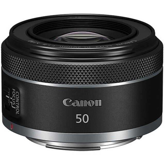 Canon(キヤノン)のキヤノン CANON RF50mm F1.8 STM 【新品・並行輸入品】 スマホ/家電/カメラのカメラ(レンズ(単焦点))の商品写真