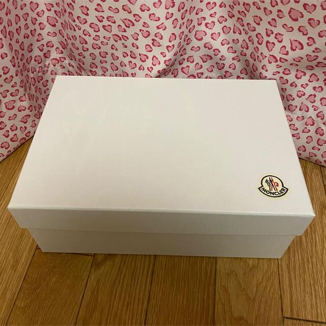 極美品 サイズ39 モンクレール エナメルメッシュ スリッポン 白 付属品
