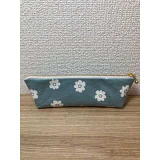 ハンドメイド『淡いブルーグレー系のお花柄のペンケース』(その他)