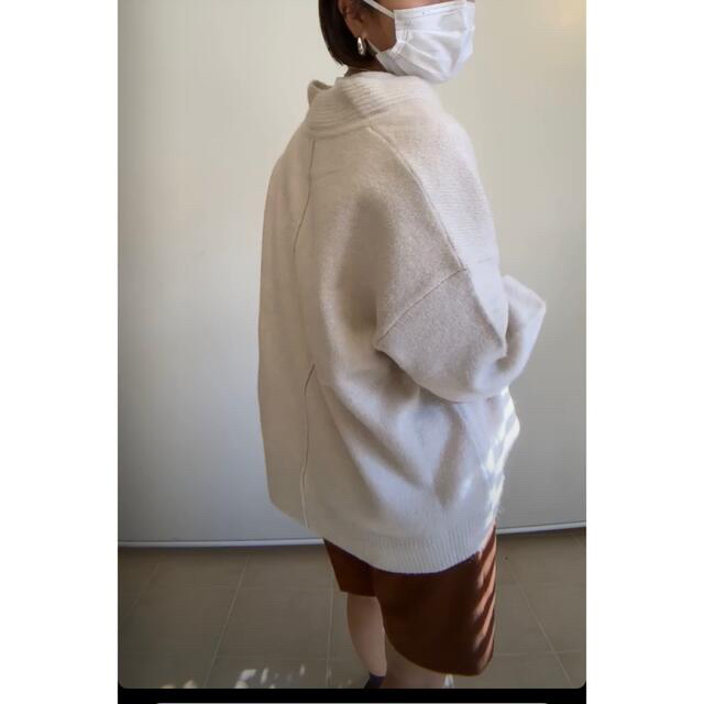 aries(アリエス)のV neck knit pullover✮ベージュ✮送料込み レディースのトップス(ニット/セーター)の商品写真