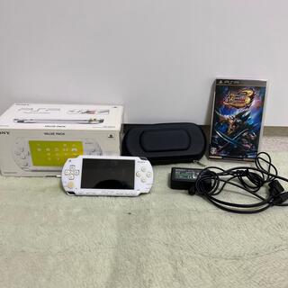 プレイステーションポータブル(PlayStation Portable)のPSP プレイステーション・ポータブル　セラミック・ホワイト　セット(携帯用ゲーム機本体)