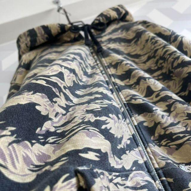 STUSSY - 【ステューシー】大きめM 肉厚 総柄 タイガーカモ ジップ