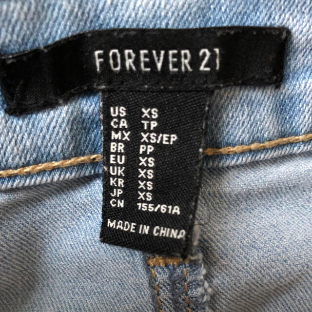 FOREVER 21(フォーエバートゥエンティーワン)の【Forever21】デニムタイトスカート レディースのスカート(ロングスカート)の商品写真