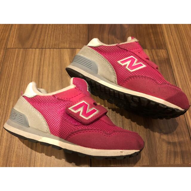 New Balance(ニューバランス)のニューバランス 15.5cm スニーカー ピンク キッズ/ベビー/マタニティのキッズ靴/シューズ(15cm~)(スニーカー)の商品写真