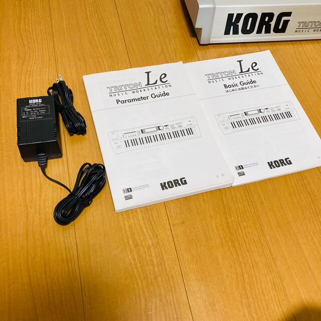 KORG TRITON Le シンセサイザー 楽器の鍵盤楽器(キーボード/シンセサイザー)の商品写真