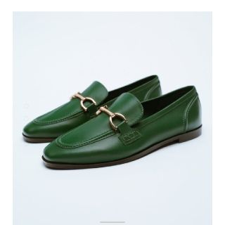 ZARA(ローファー/革靴)のフリマアイテム一覧 ZARA(ローファー/革靴)のフリマアイテム一覧