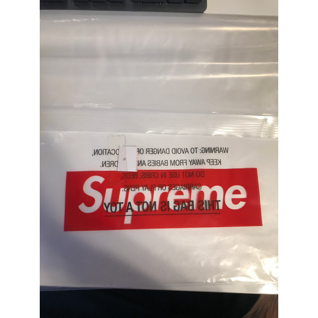 Supreme(シュプリーム)の即日発送 Supreme ベロア ロンT ブラック Mサイズ メンズのトップス(Tシャツ/カットソー(七分/長袖))の商品写真