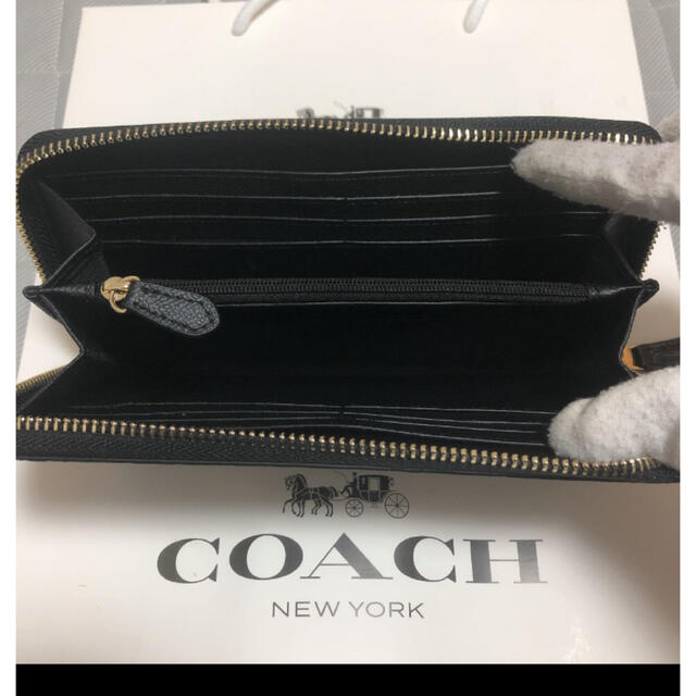 COACH(コーチ)のコーチ　ブラックエンボス長財布 レディースのファッション小物(財布)の商品写真