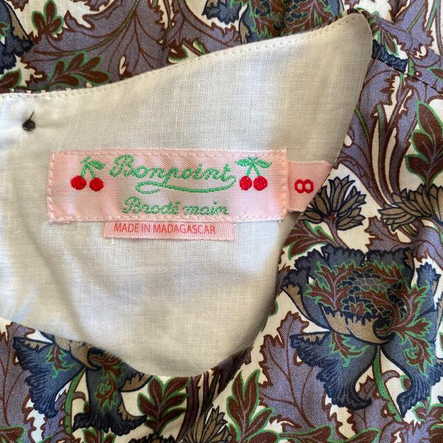 ボンポワン☆スモッキング刺繍ワンピース☆size8 ボンポワン☆スモッキング刺繍ワンピース☆size8