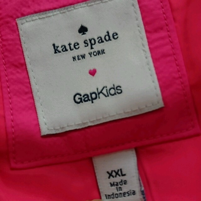 kate spade new york(ケイトスペードニューヨーク)のkate spade GAP コラボ ダウン レディースのジャケット/アウター(ダウンジャケット)の商品写真