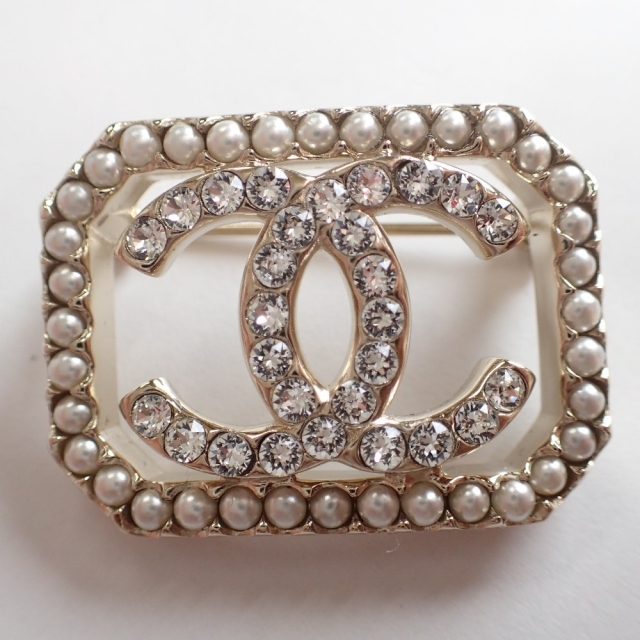 サイズ】 CHANEL - ☆新品未使用☆即完売 CHANELブローチの通販 by
