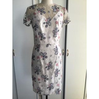 テッドベイカー(TED BAKER)の總レース　　LONDON CHICHI  ワンピース　　M(ひざ丈ワンピース)