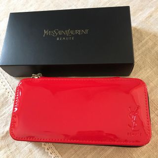 イヴサンローランボーテ(Yves Saint Laurent Beaute)の本日発売♡YSLクリスマスコフレブラシセット(コフレ/メイクアップセット)