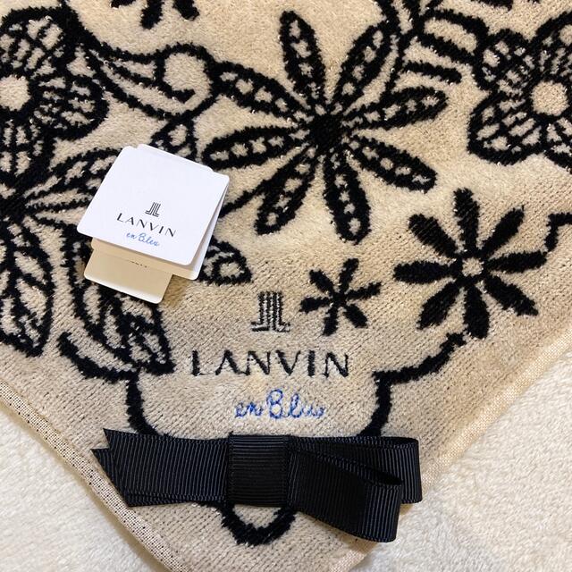 LANVIN en Bleu(ランバンオンブルー)の新品　ランバン　オン　ブルー　ハンカチ レディースのファッション小物(ハンカチ)の商品写真