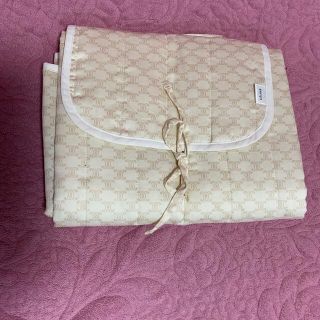 セリーヌ(celine)のkitty様専用♡セリーナのおしめ替えシート(おむつ替えマット)