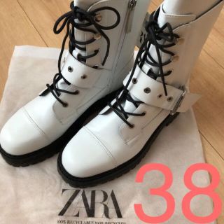 ザラ(ZARA)のブーツ　ZARA(ブーツ)