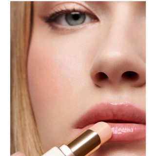 ボビイブラウン(BOBBI BROWN)のBobby brownエクストラリップティントベアピンクスパークル(口紅)