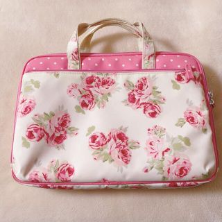 ローラアシュレイ(LAURA ASHLEY)のローラアシュレイ LAURA ASHLEY PCバッグ(トートバッグ)