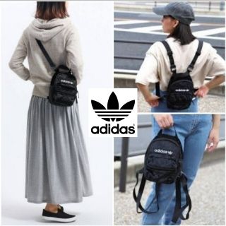 アディダス(adidas)のadidasoriginalsベロアミニバッグ リュック(リュック/バックパック)