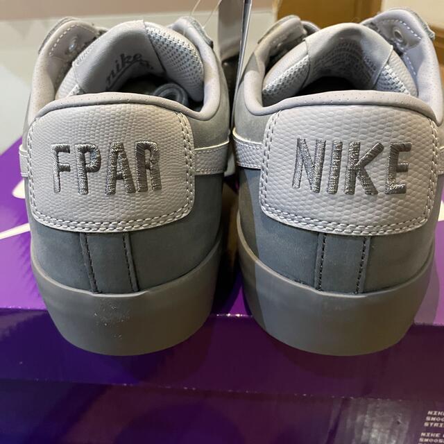 NIKE SB FPAR Blazer Low Cool Grey