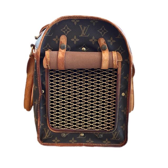 LOUIS VUITTON(ルイヴィトン)のルイヴィトン ペットキャリー バッグ サックシヤン40 モノグラム M42024 その他のペット用品(犬)の商品写真