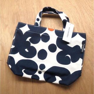 マリメッコ(marimekko)のマリメッコ ミニトートバッグ ケイダス ホワイト×ブルー×オレンジ(トートバッグ)