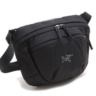 アークテリクス(ARC'TERYX)の【訳あり・処分品】新品未使用　アークテリクス　MAKA2　17172　ブラック(ショルダーバッグ)