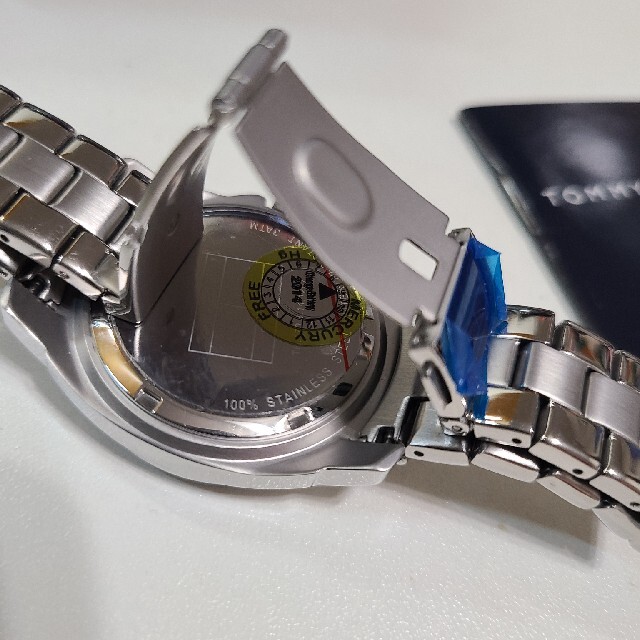 TOMMY HILFIGER(トミーヒルフィガー)のTOMMY HILFIGERレディース腕時計 レディースのファッション小物(腕時計)の商品写真