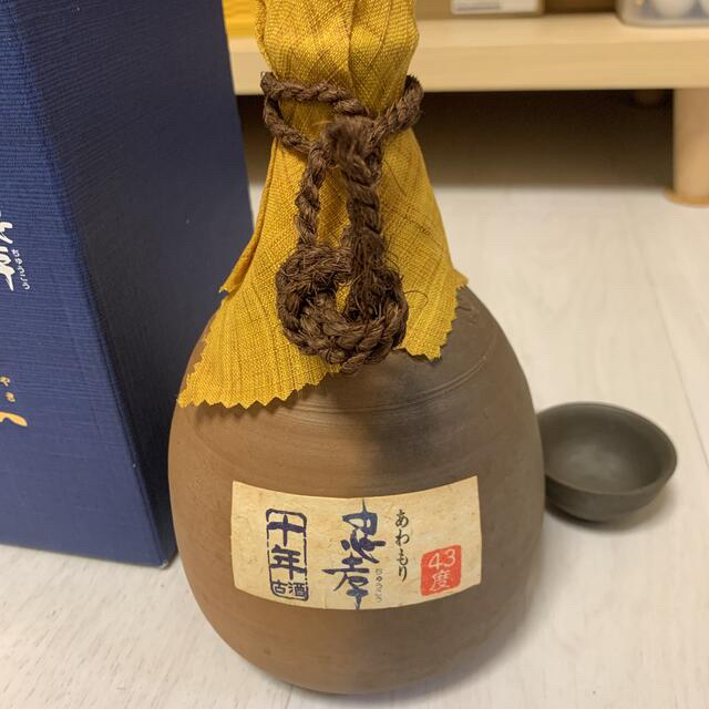 本場泡盛　10年古酒　忠孝　南蛮荒焼とっくり　43度　720ml