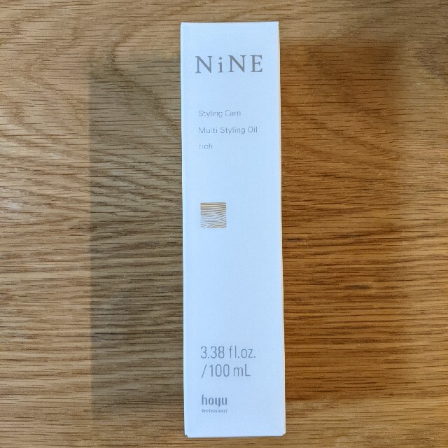 NINE(ナイン)のナイン　nine ヘアオイル　リッチ　100ml　ホーユー　スタイリングオイル コスメ/美容のヘアケア/スタイリング(オイル/美容液)の商品写真